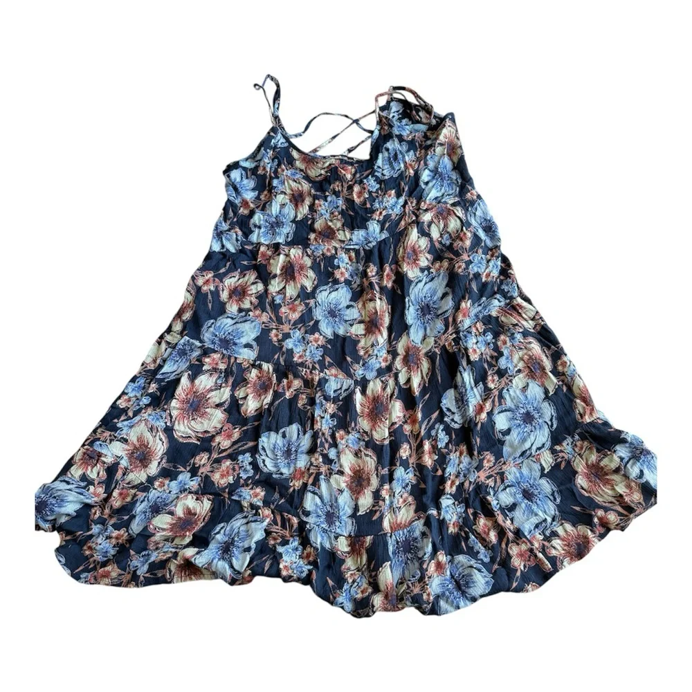 En Crème Women’s Floral Size M Babydoll Flare Dress Summer Casual Blue